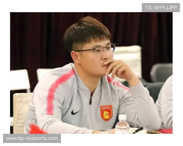 琑队如何推动青训课程与企业深度合作，青训俱乐部怎么与学校合作